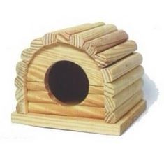 AM092 WOODEN HOUSE WITH ROUNDED ROOF